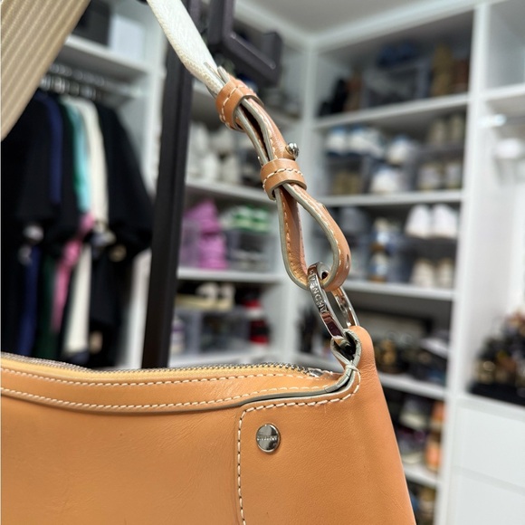 Givenchy Tan Leather Shoulder Bag - Excellent - Picture 5 of 9